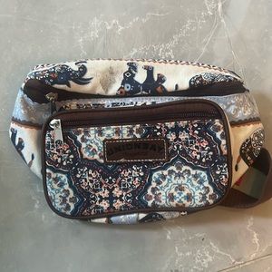 Union bay Fanny pack- NEVER USED BRAND NEW